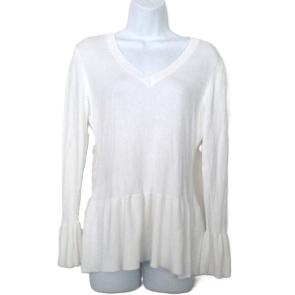 Fever Soft White Sweater V-NeckTop Pullover Knit Stretch Ruffled Hem EUC Sz M